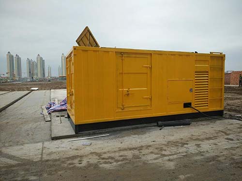 遂宁合同中关于乙方责任导致工期延误的赔偿标准应该如何制定？